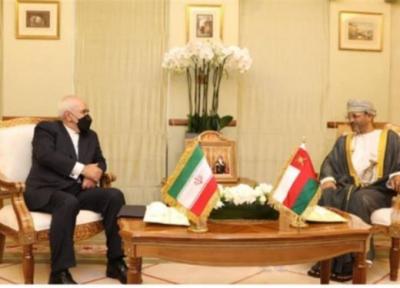 ظریف با وزیر امور خارجه عمان ملاقات کرد