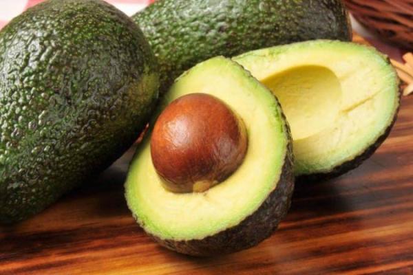 خاصیت آووکادو برای کاهش وزن خاصیت آووکادو برای کاهش وزن